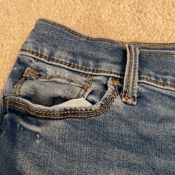 Jeans - Picture 4 of 6